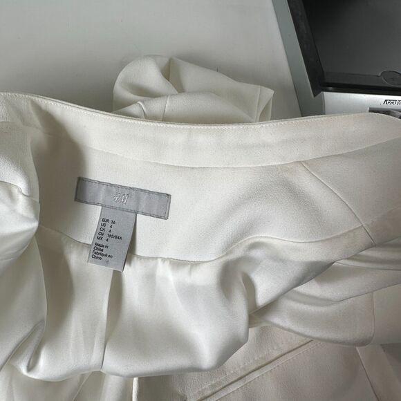 H&M Cream Linen Blend Fitted Blazer Jacket Hook & Eye Front 3/4 Ruched Sleeves 4 - Picture 9 of 12